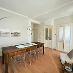 La Casa Gialla بافينو