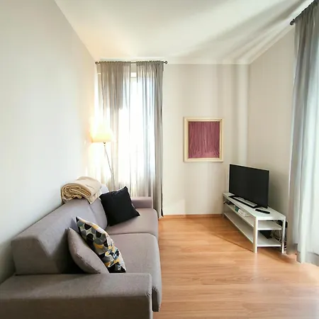 La Casa Gialla Baveno