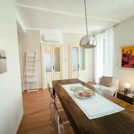 La Casa Gialla * Baveno
